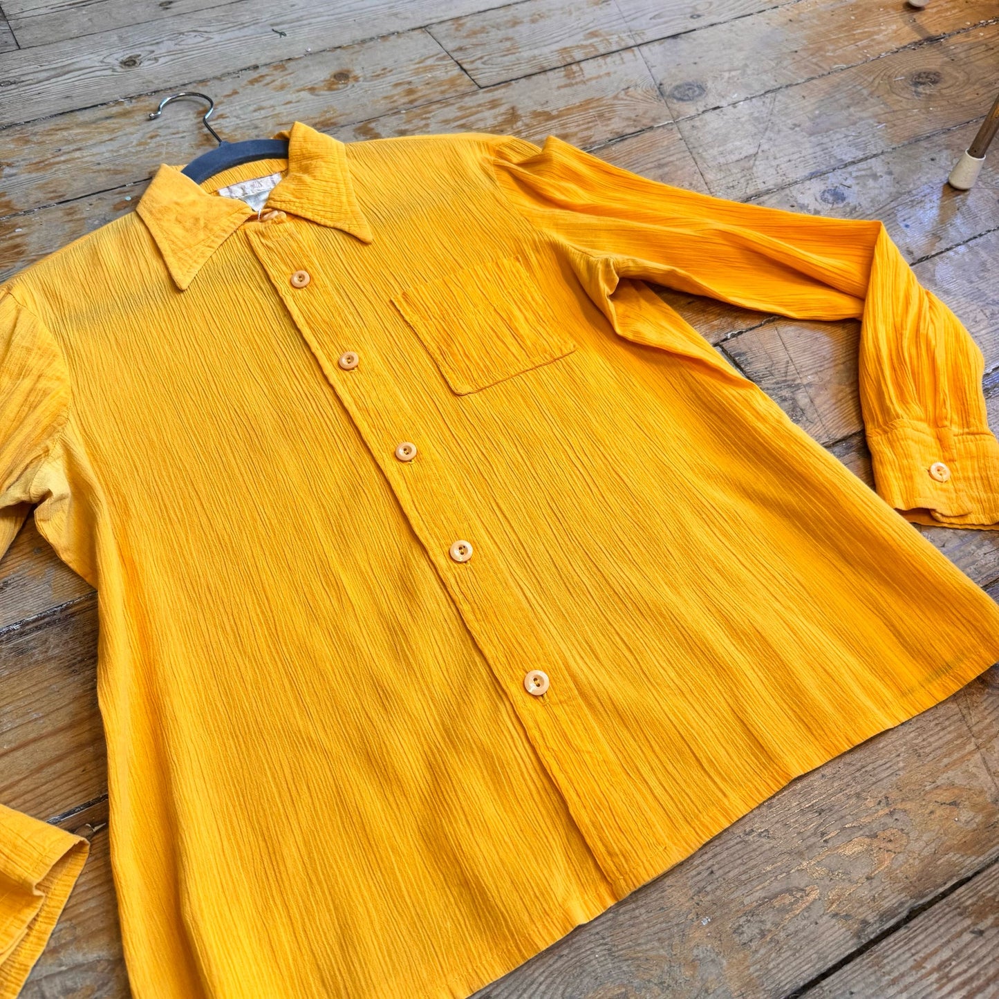 1970’s Wallis Cheesecloth Dagger Collar Blouse UK 12-14