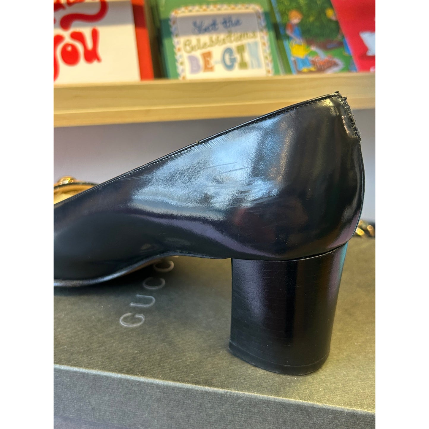 Gucci Black & Gold Horsebit Loafers UK 6.5