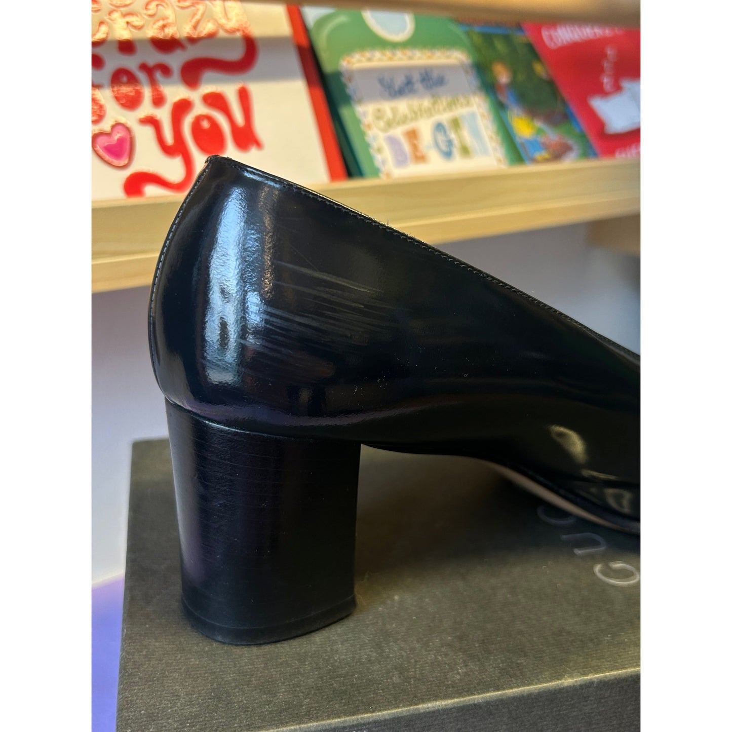 Gucci Black & Gold Horsebit Loafers UK 6.5