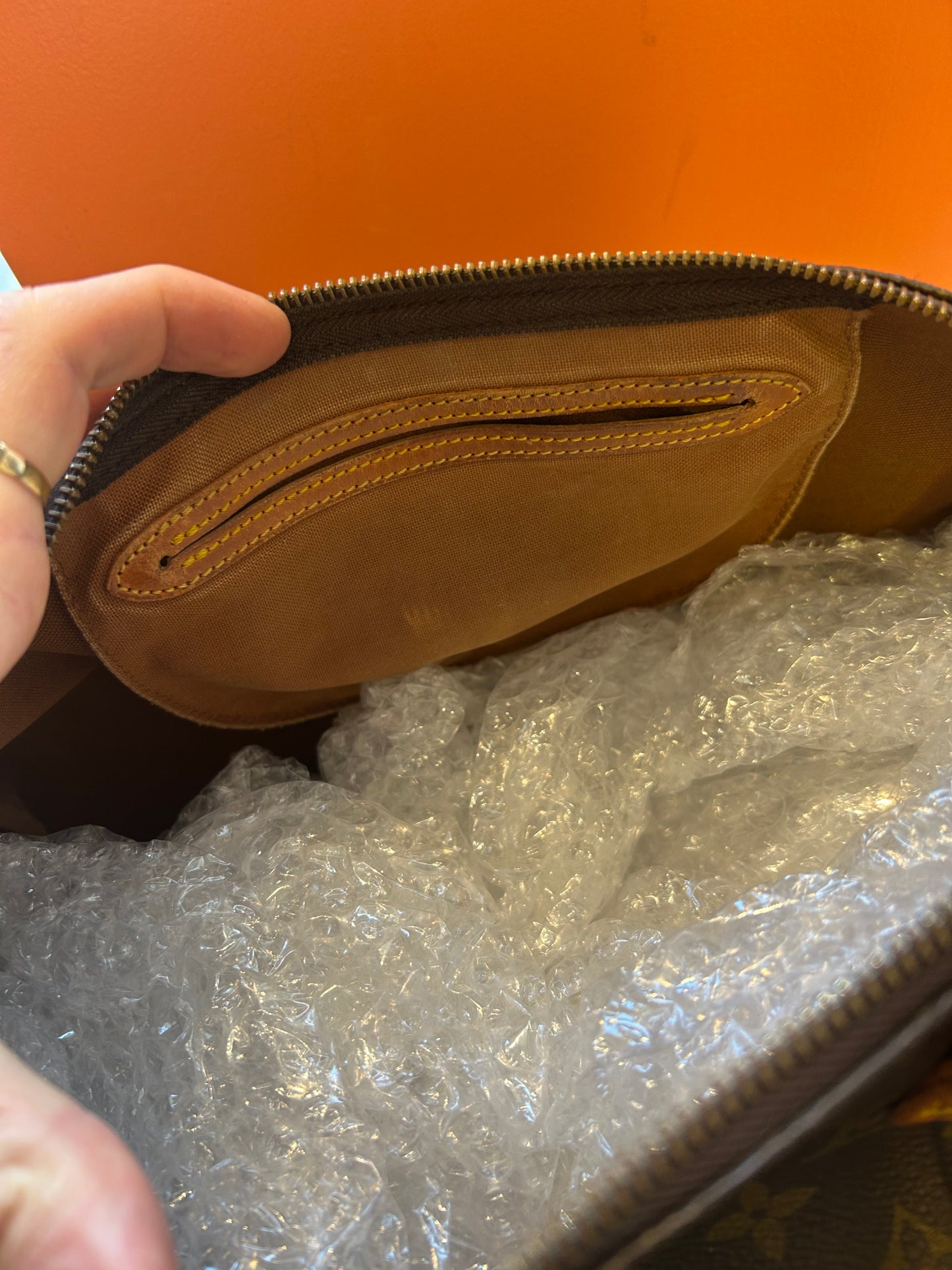 1987 Louis Vuitton Speedy 35