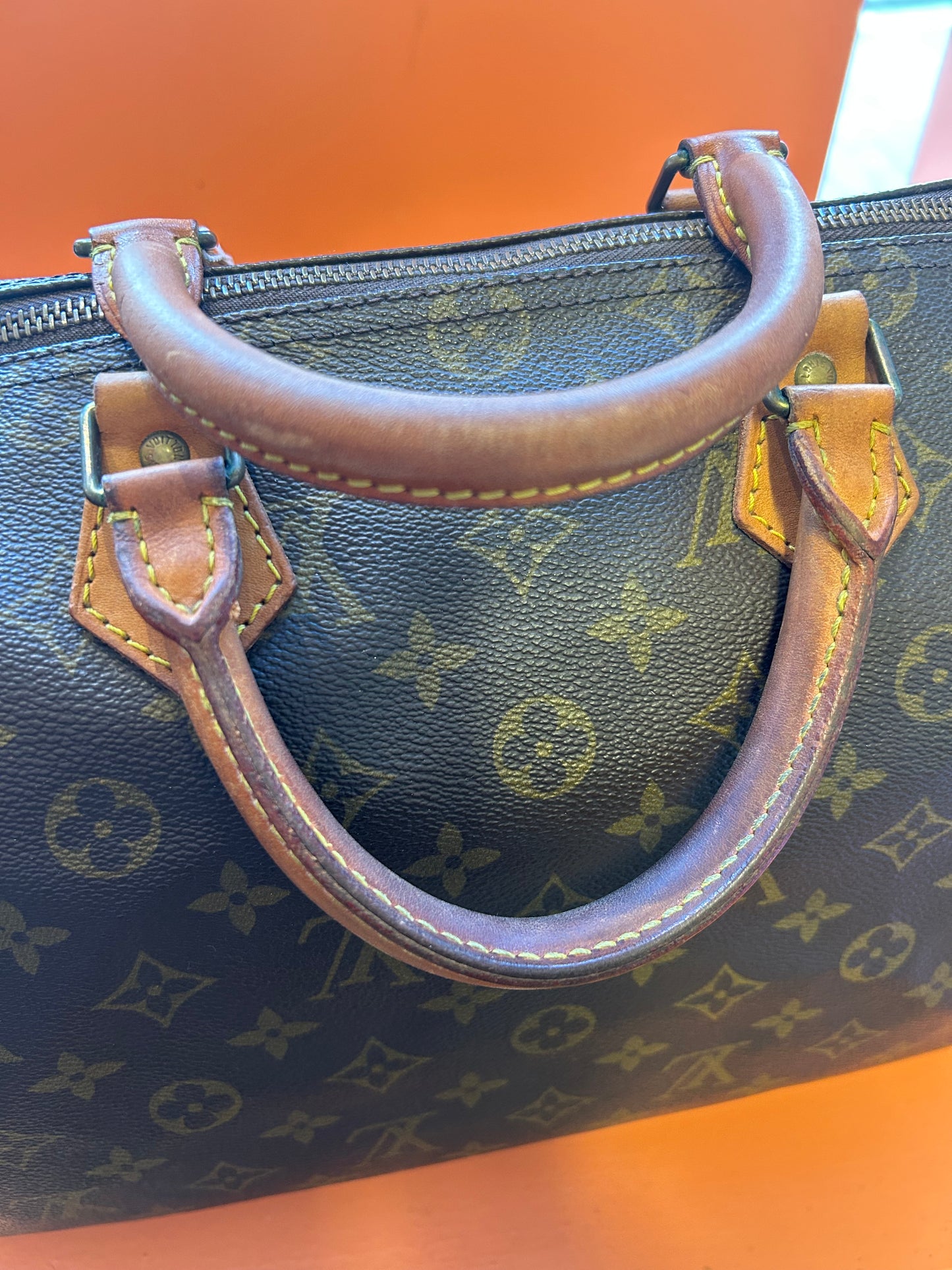 1987 Louis Vuitton Speedy 35