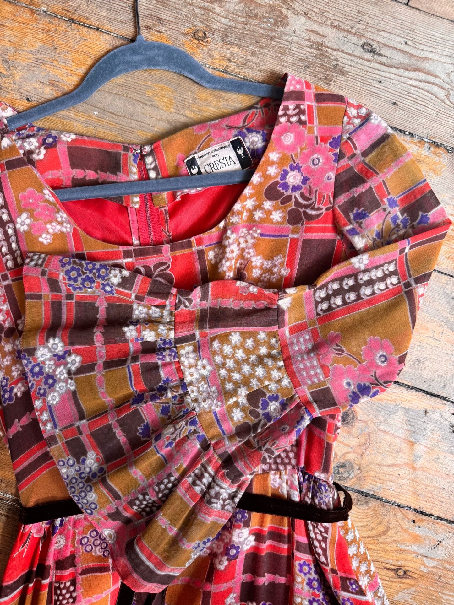 1970’s Cresta Psychedelic Bell Sleeve Maxi Dress UK 8