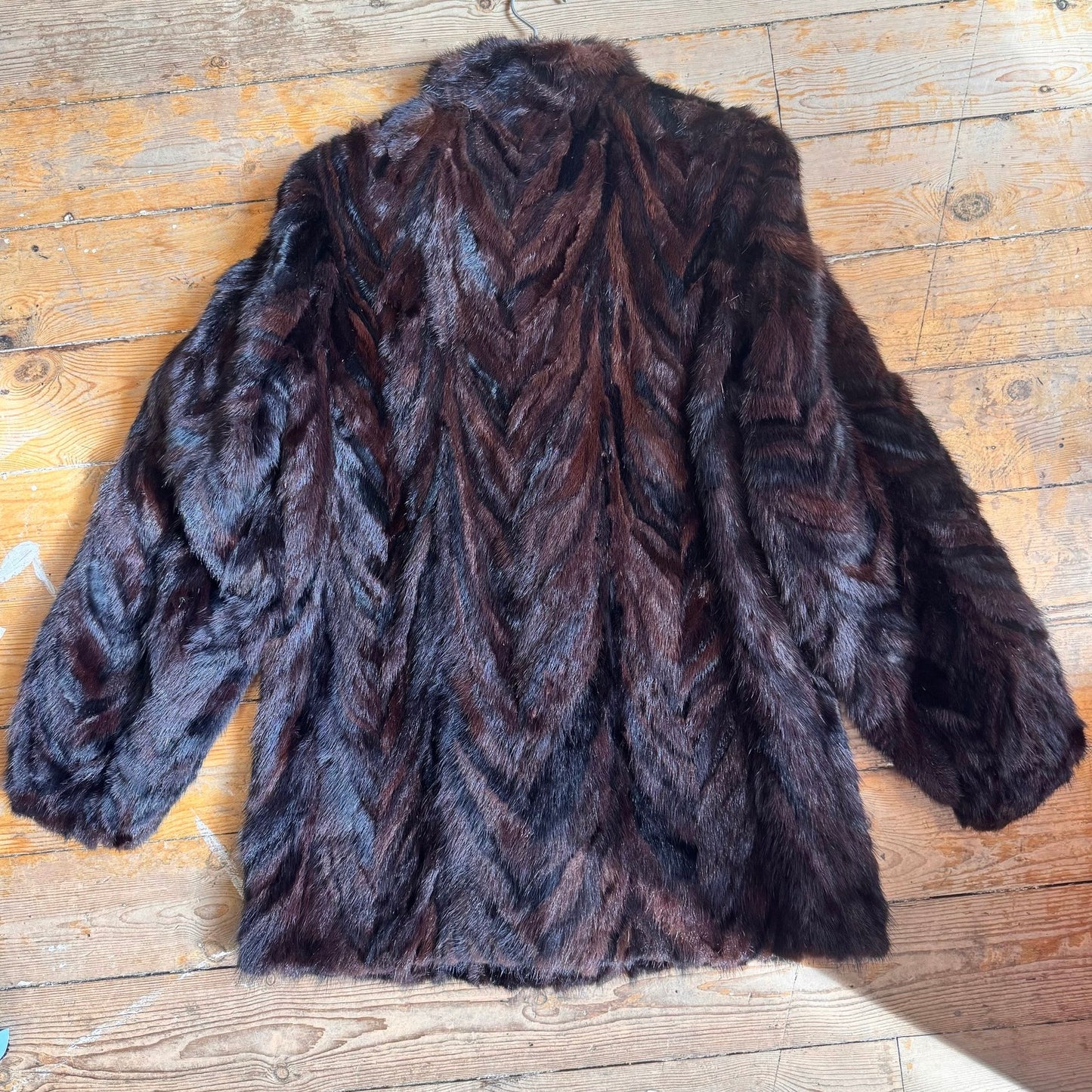 1980’s Päls Bruno Scandinavian Chevron Mink Fur Coat UK 12