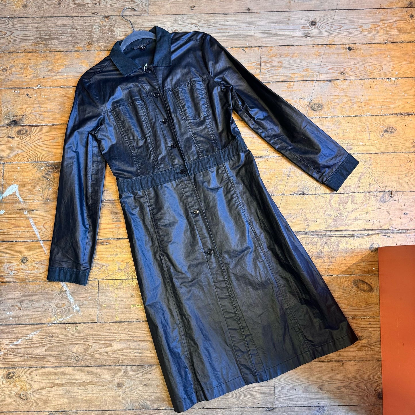 BCBGMAXAZRIA Coated Cotton Raincoat Size 8-10