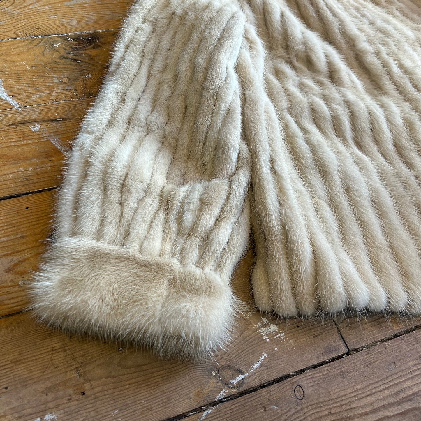 1980’s Blonde Mink Fur Jacket UK 10-12