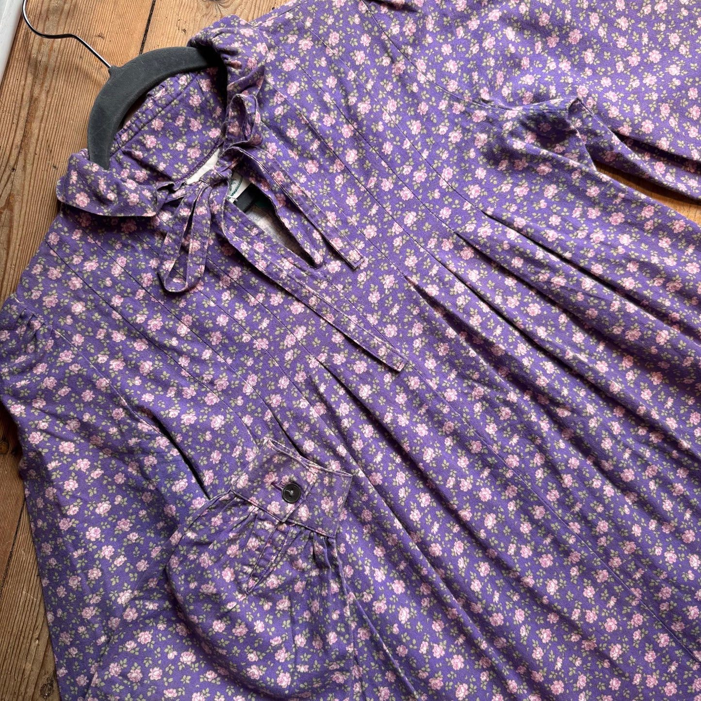 1970’s Laura Ashley Wales Ditsy Floral Dress UK 8