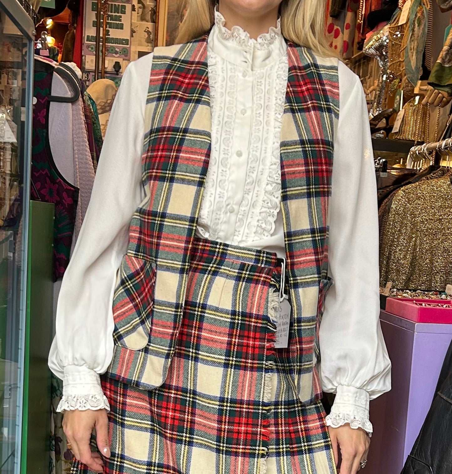 1960’s Elsie Whiteley Frilly Blouse UK 12-14