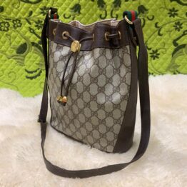 Louis Vuitton Blue Epi Leater Sarah Wallet ○ Labellov ○ Buy and Sell  Authentic Luxury
